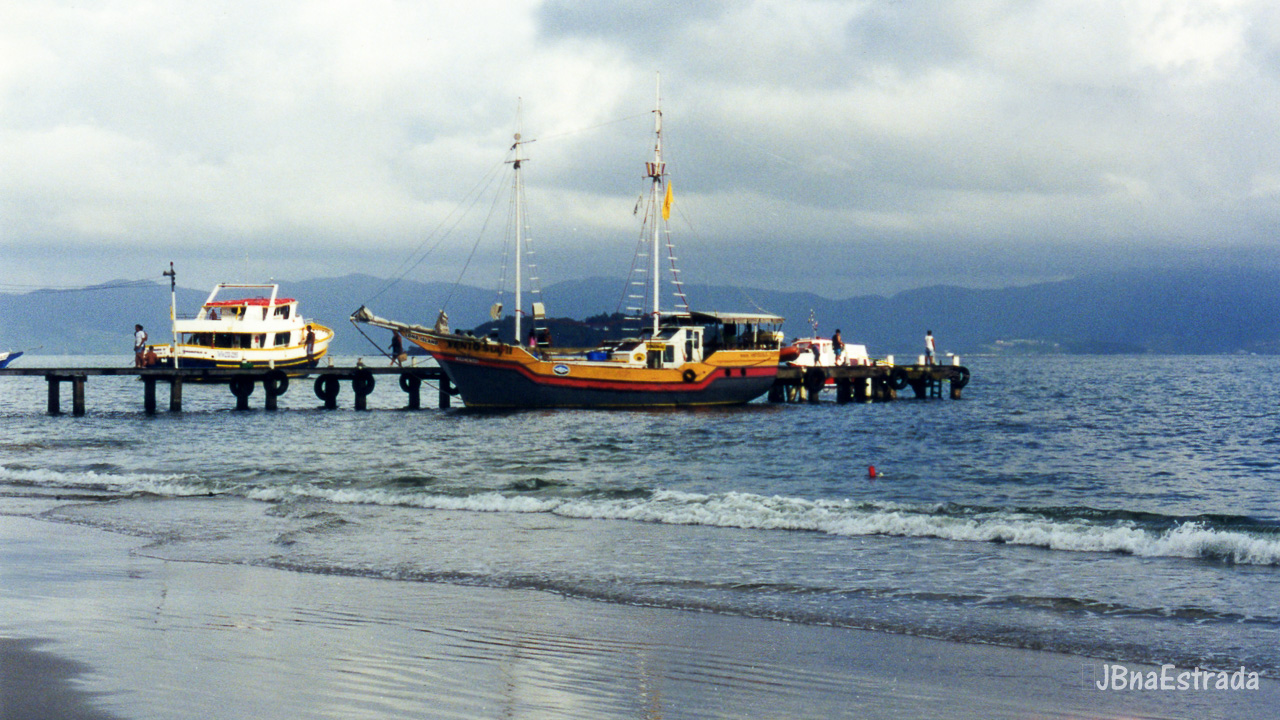 Brasil - Santa Catarina - Florianopolis - Praia de Canasvieiras