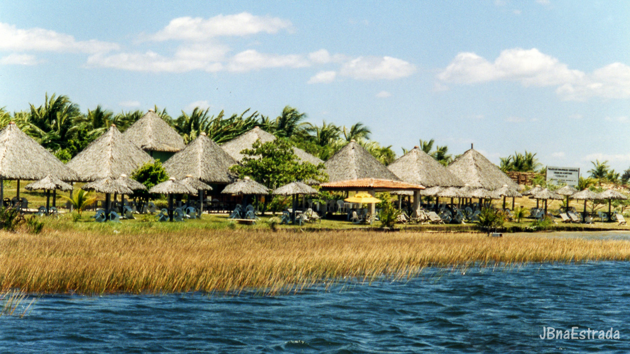 Brasil - Ceara - Lagoinha - Lagoa das Almecegas