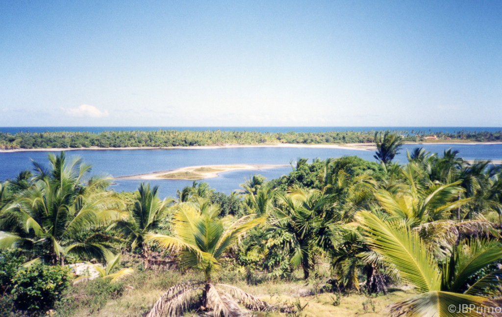 Brasil - Bahia - Peninsula de Marau - Lagoa do Cassange
