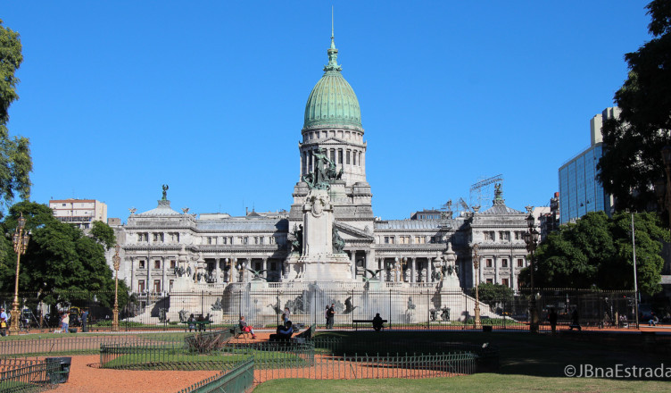 Argentina - Buenos Aires - Plaza del Congreso (Buenos Aires e arredores)