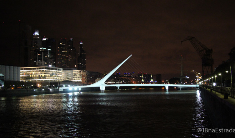 Argentina - Buenos Aires - Puerto Madero - Ponte da Mulher