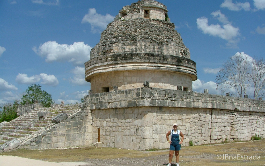 Mexico - Chichen Itza - Grupo del Observatorio