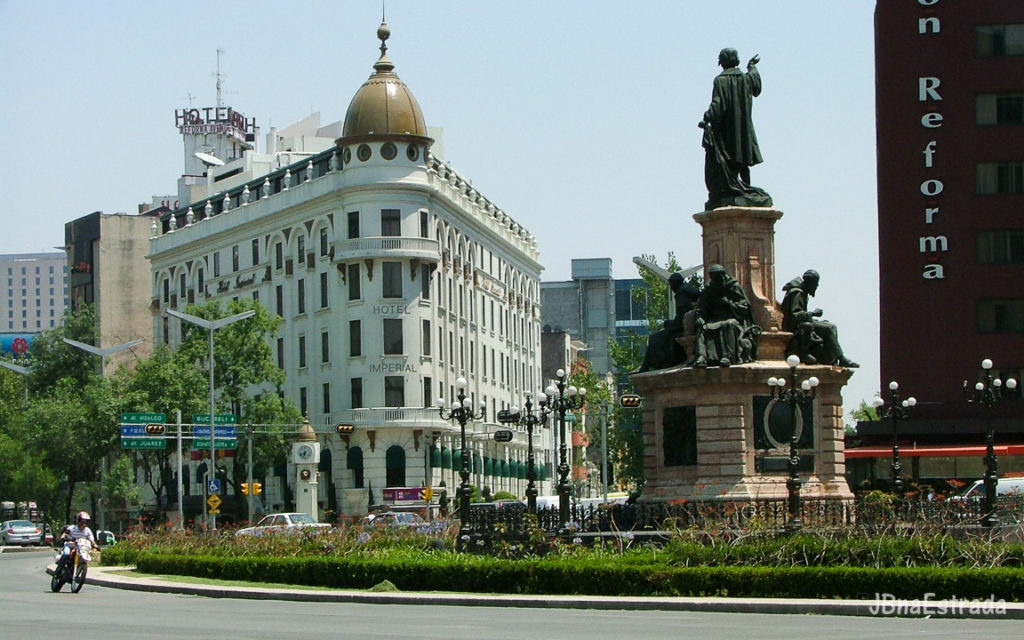 Mexico - Cidade do Mexico - Paseo de la Reforma - Monumento a Cristovao Colombo e Hotel Imperial