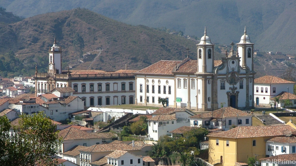 Brasil - Minas Gerais - Ouro Preto - Museu da Inconfidencia e Igreja Nossa Senhora do Carmo