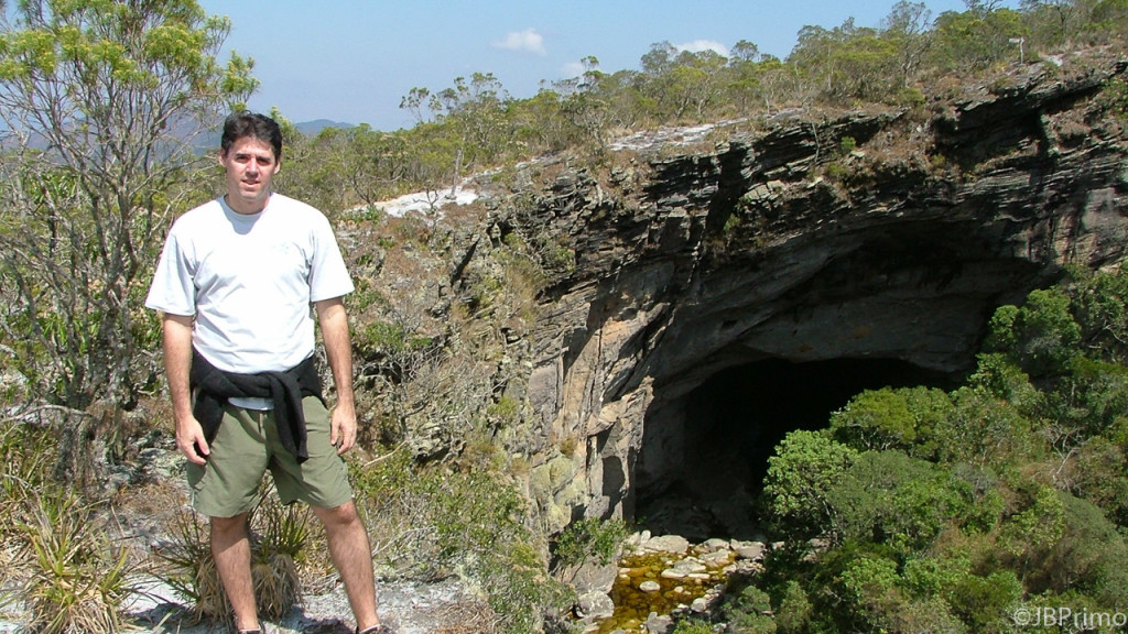 Brasil - Minas Gerais - Parque Estadual da Serra do Ibitipoca - Ponte de Pedra