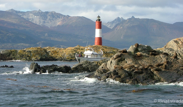 Argentina - Ushuaia - Navegacao no Canal de Beagle - Farol Les Eclaireurs