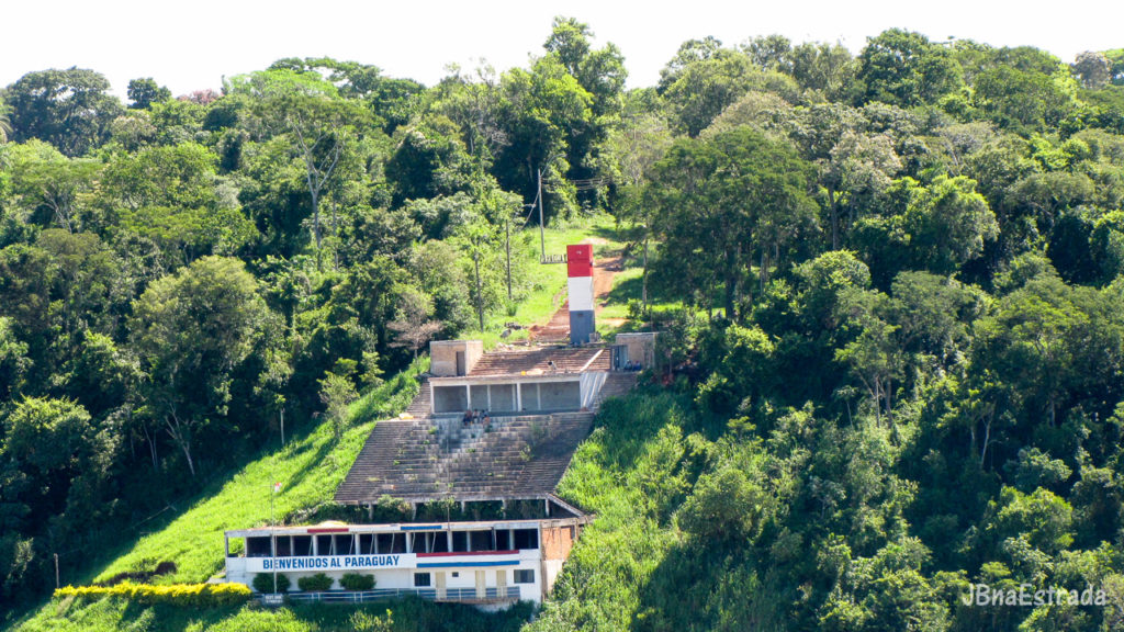 Brasil - Parana - Foz do Iguacu - Marco das 3 Fronteiras - Paraguai