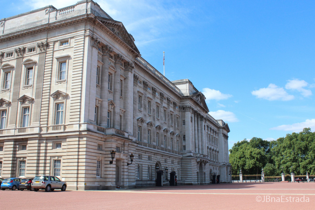 Inglaterra - Londres - Palacio de Buckingham - Fachada