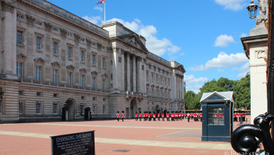 Inglaterra - Londres - Palacio de Buckingham - Troca da Guarda