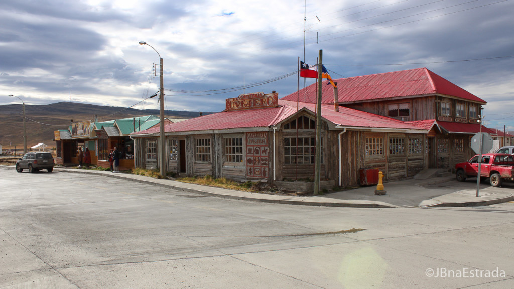 Chile - Estrada Torres del Paine-Puerto Natales - Fronteira com Argentina