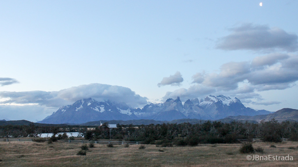 Chile - Parque Nacional Torres del Paine - Villa Serrano