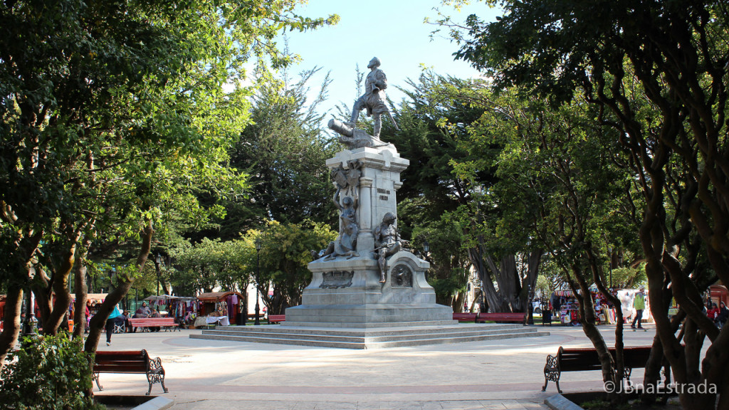 Chile - Punta Arenas - Plaza de Armas