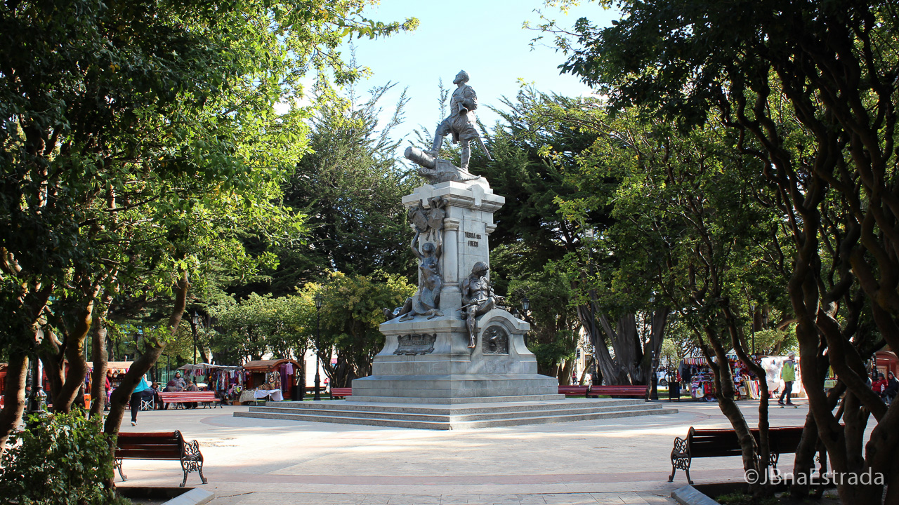 Chile - Punta Arenas - Plaza de Armas de Punta Arenas