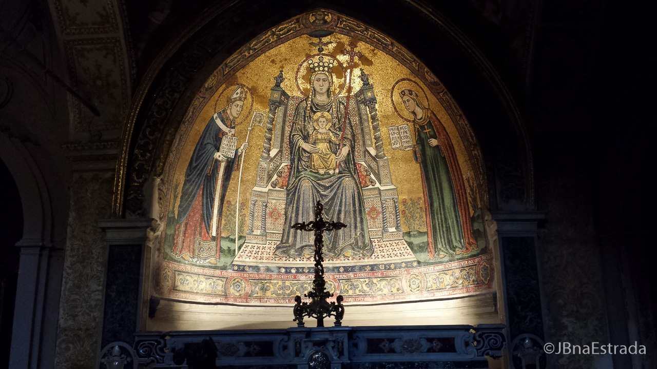 Italia - Napoles - Catedral de Santa Maria Assunta