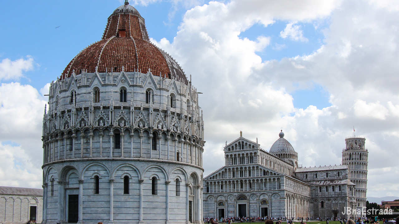 Italia - Pisa - Piazza dei Miracoli
