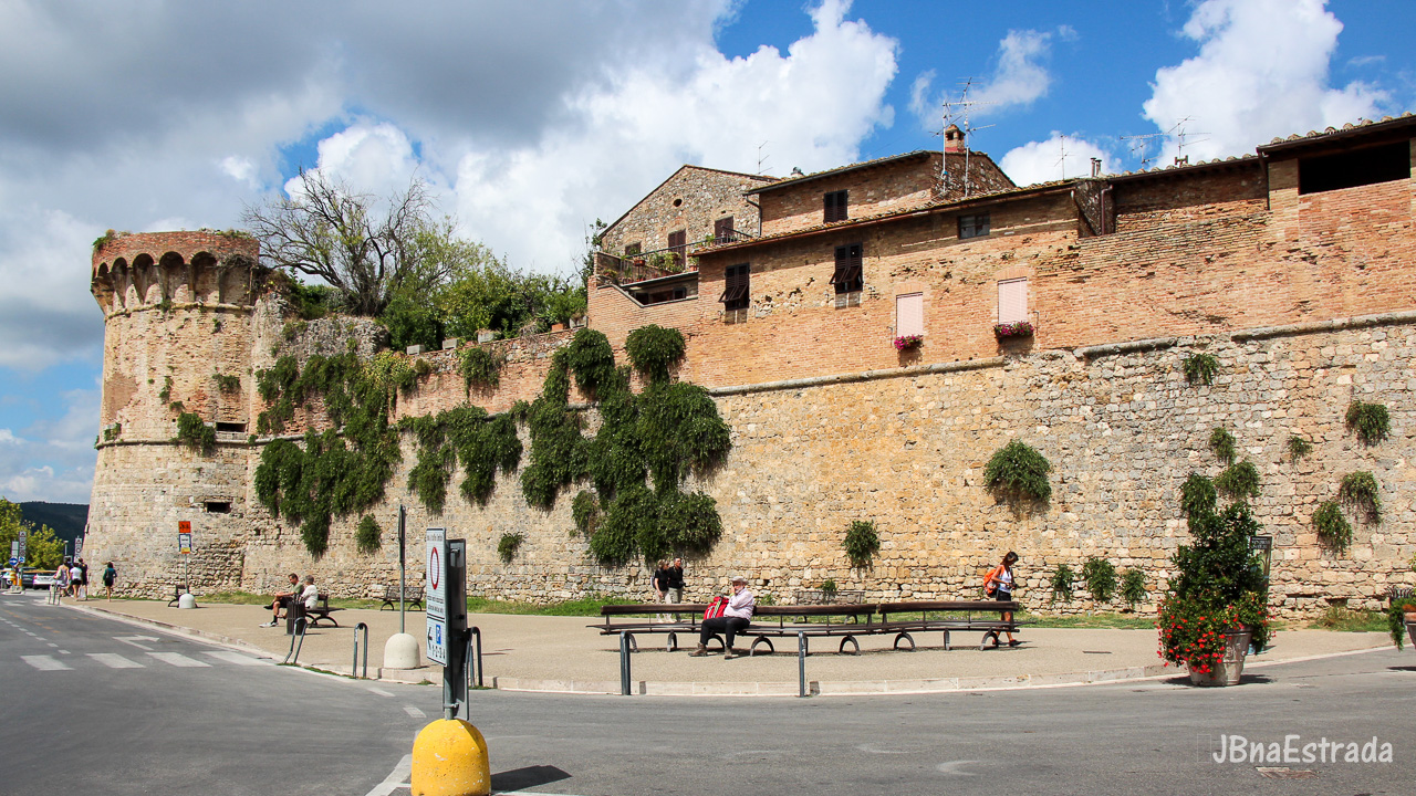 Italia - San Gimignano - Muralhas