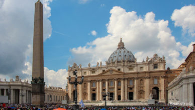 Italia - Vaticano - Basilica de Sao Pedro (Angelus)