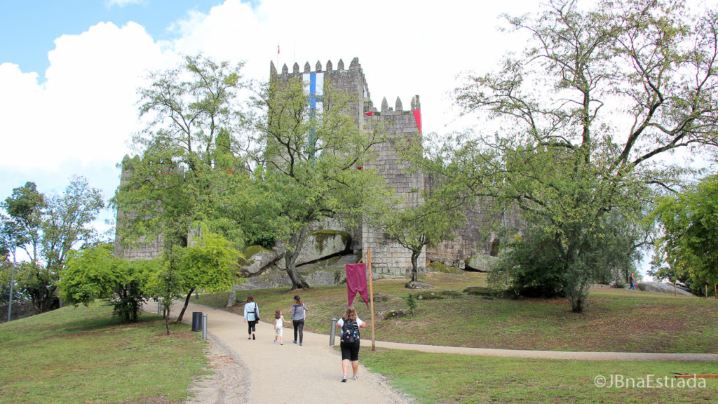 Portugal - Guimaraes - Castelo de Guimaraes