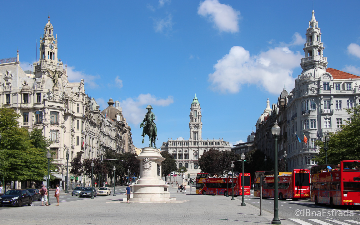 Portugal - Porto - Praca da Liberdade e Camara Municipal