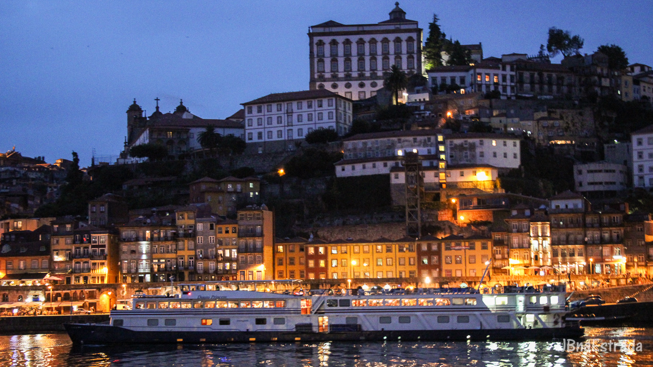 Portugal - Vila Nova de Gaia - Rio Douro