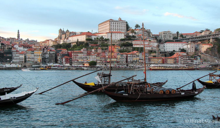 Portugal - Vila Nova de Gaia - Rio Douro (Porto e Lisboa)