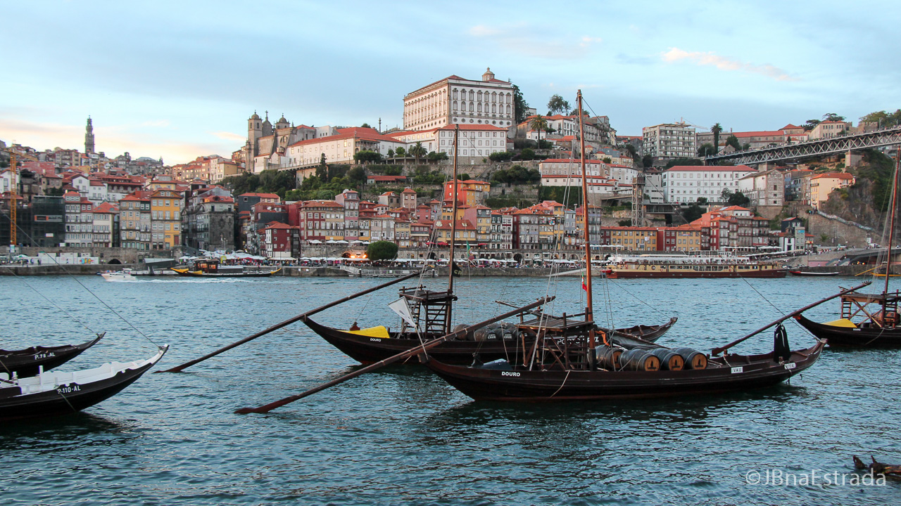 Portugal - Vila Nova de Gaia - Rio Douro (Porto e Lisboa)