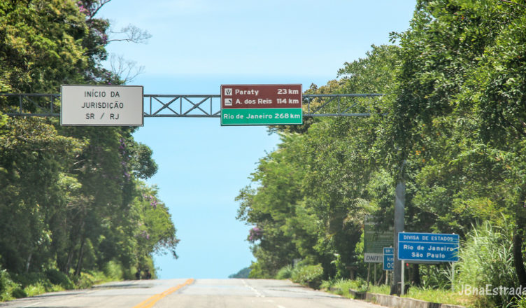 Brasil - Rodovia Rio-Santos - Divisa de RJ e SP