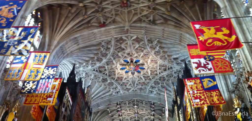 Inglaterra - Londres - Castelo de Windsor - Teto Capela