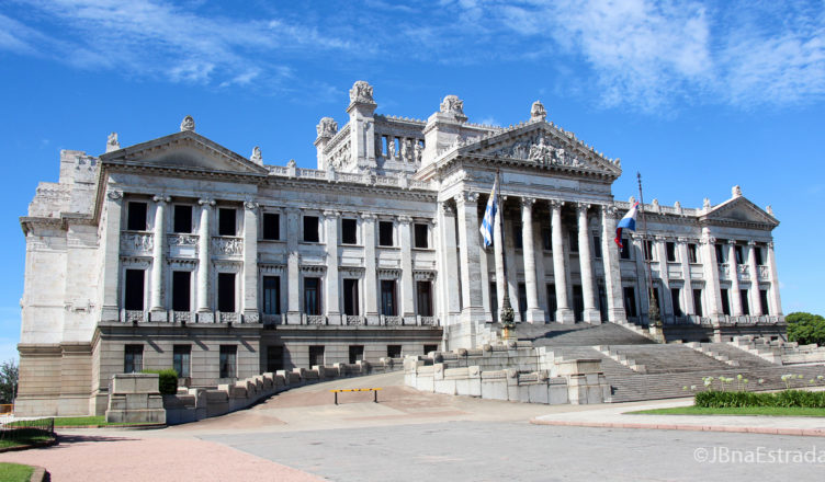 Uruguai - Montevideu - Palacio Legislativo