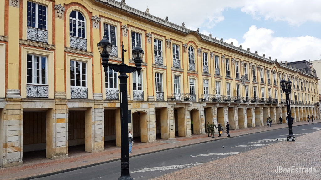 Colombia - Bogota - Plaza de Bolivar - Palacio Lievano - Prefeitura