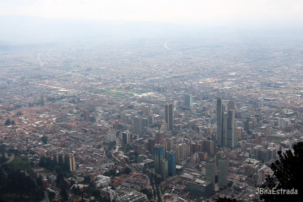 Colombia - Bogota - Vista Cerro Monserrate