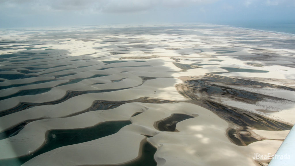 Brasil - Maranhao - Barreirinhas - Sobrevoo Lencois Maranhenses