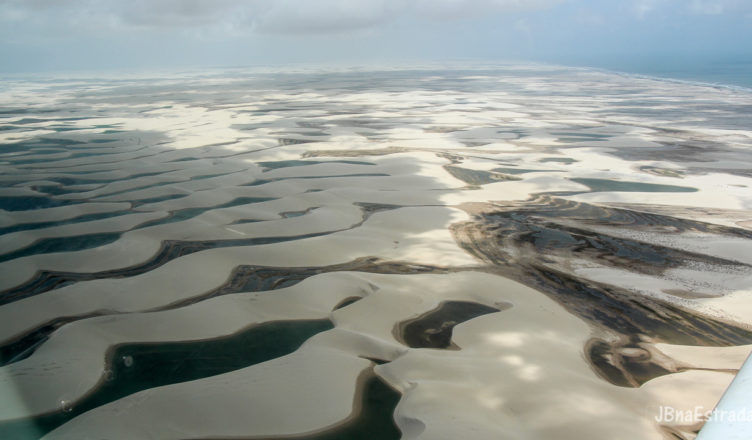 Brasil - Maranhao - Barreirinhas - Sobrevoo Lencois Maranhenses