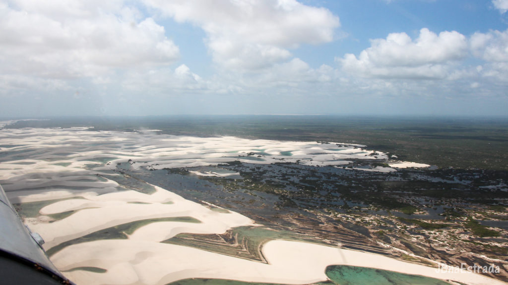 Brasil - Maranhao - Barreirinhas - Sobrevoo Lencois Maranhenses