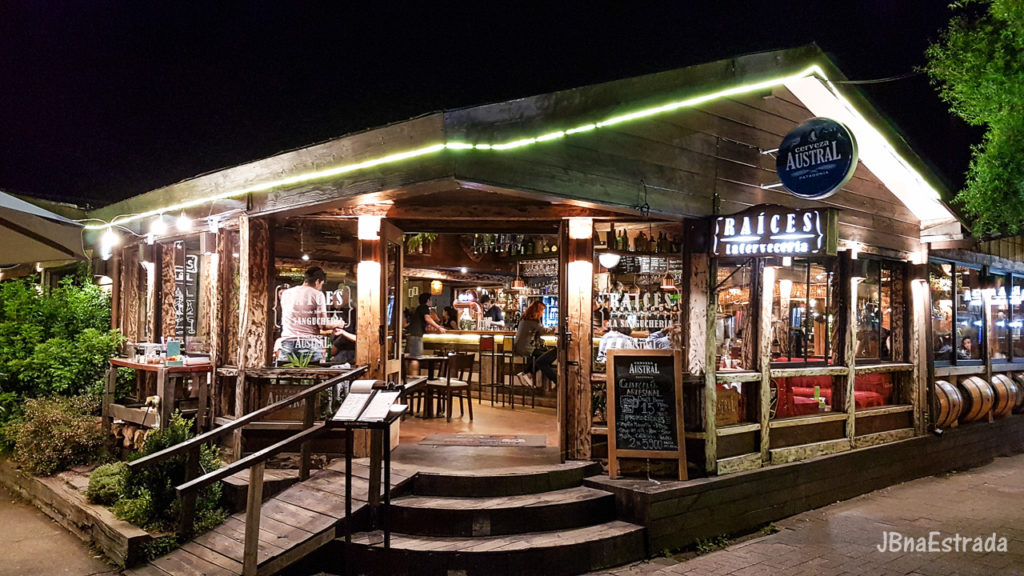 Chile - Pucon - Bar e Restaurante Raices