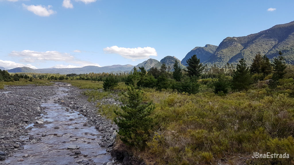 Chile - Retorno de Caburgua para Pucon