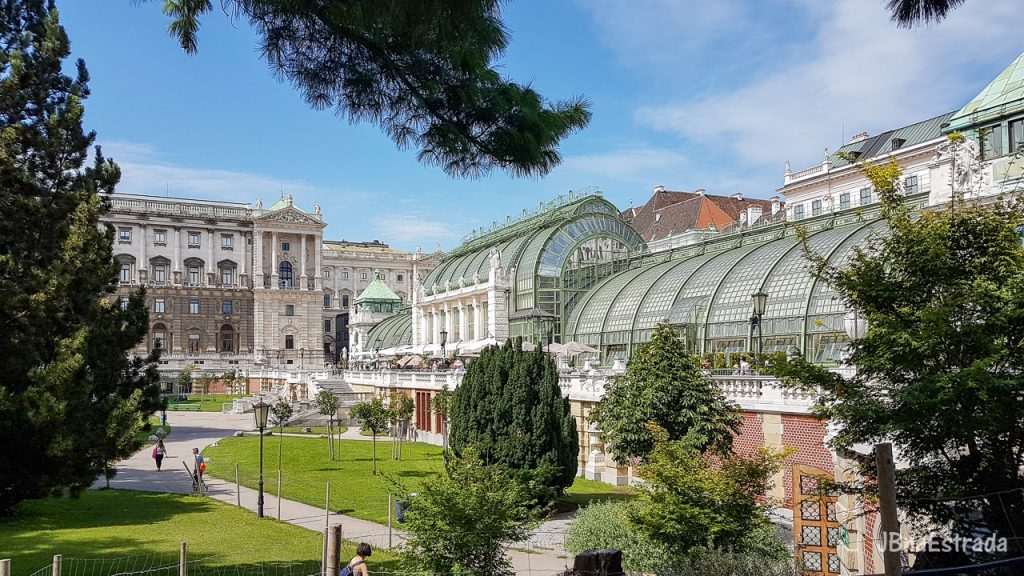 Austria - Viena - Burggarten