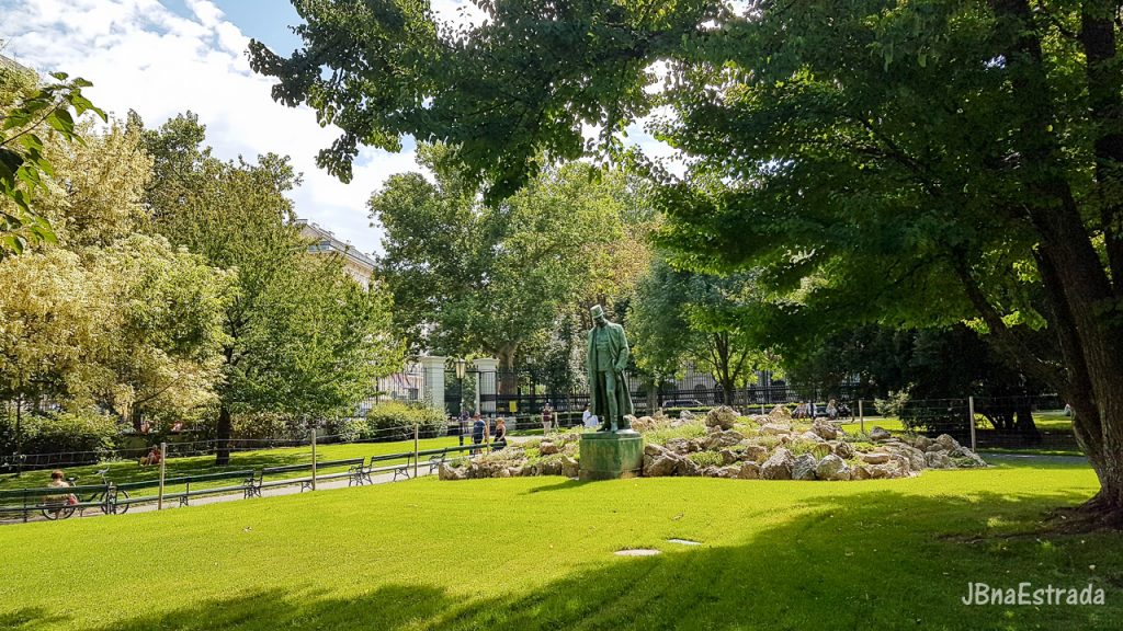 Austria - Viena - Burggarten