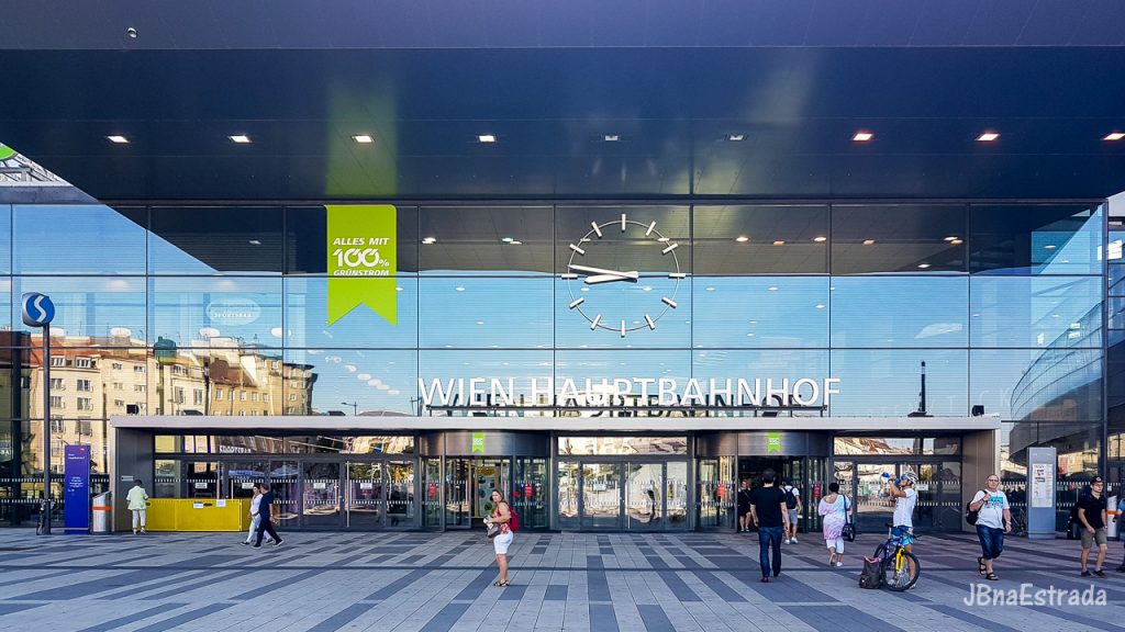 Austria - Viena - Estacao Wien Hauptbahnhof