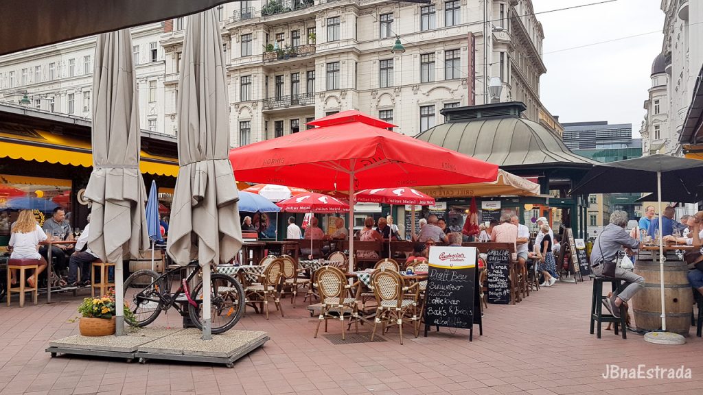 Austria - Viena - Karlsplatz