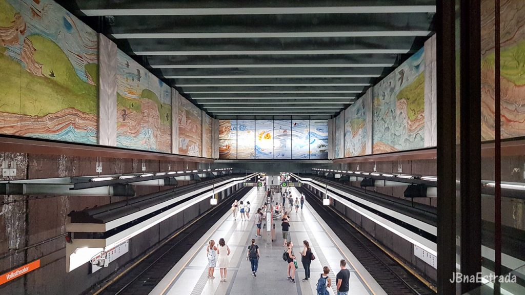 Austria - Viena - Estacao de Metro
