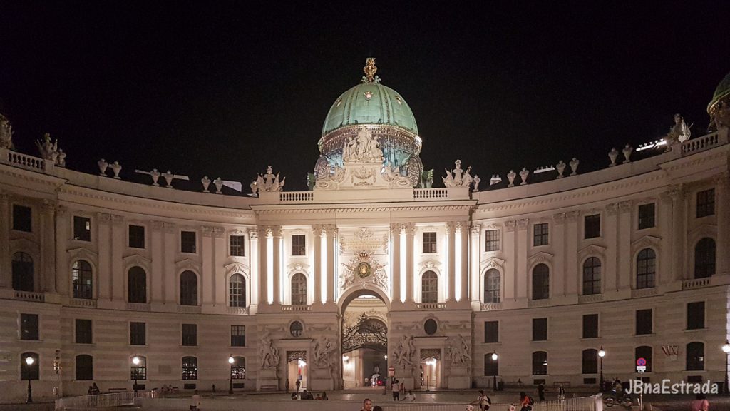 Austria - Viena - Michaelerplatz