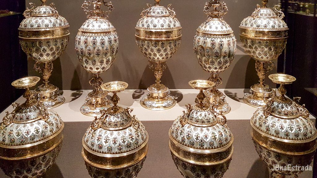 Austria - Viena - Museu de Historia da Arte - Tesouro Secular