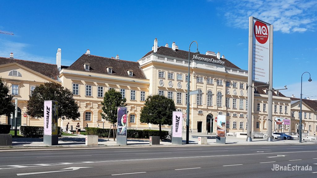 Austria - Viena - MuseumsQuartier