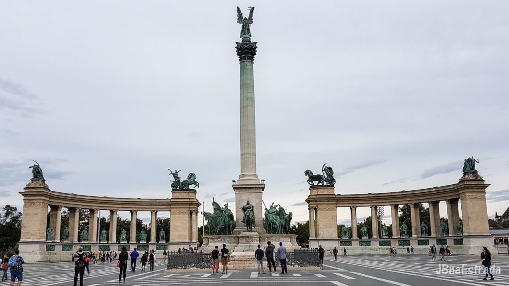 Hungria - Budapeste - Praca dos Herois - Memorial do Milenio