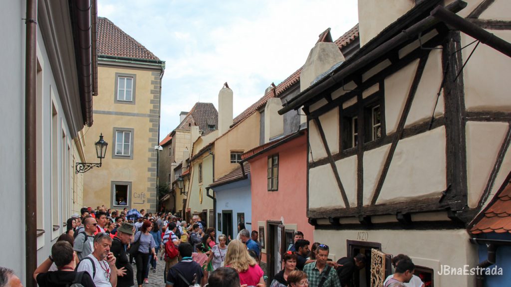 Republica Tcheca - Praga - Castelo de Praga - Rua Dourada