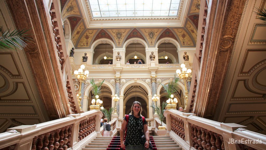 Republica Tcheca - Praga - Museu Nacional