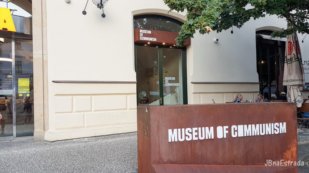 Republica Tcheca - Praga - Museu do Comunismo