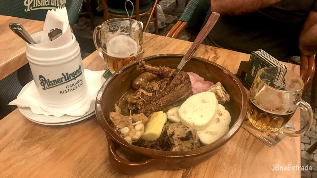 Republica Tcheca - Praga - Pilsner Urquell Original Restaurant