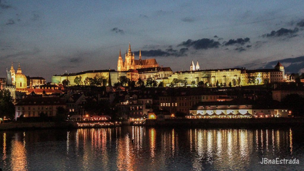 Republica Tcheca - Praga - Rio Moldava